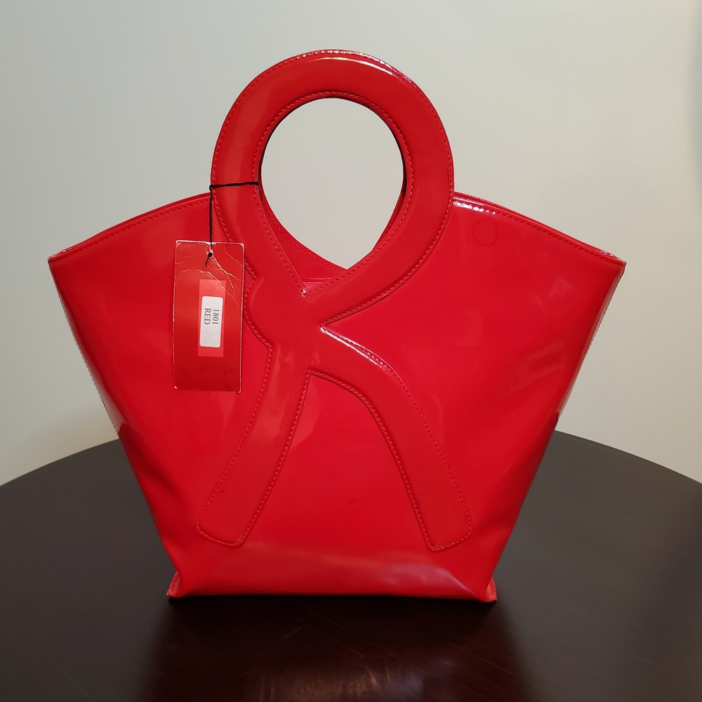 NWT - Roberta di Camerino - Red Patent Leather "R" Logo Tote